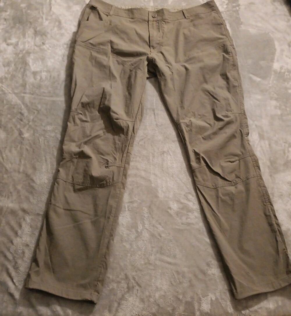 Kuhl Renegade Rock Pants Mens 42W x 34L Hiking Trail Style 5603